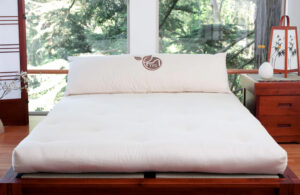 Cozy organic wool and microcoil mattress